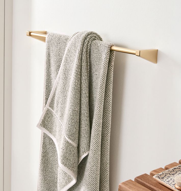 https://assets.rjimgs.com/rjimgs/ab/images/dp/wcm/202327/0036/organic-cotton-heathered-towels-o.jpg