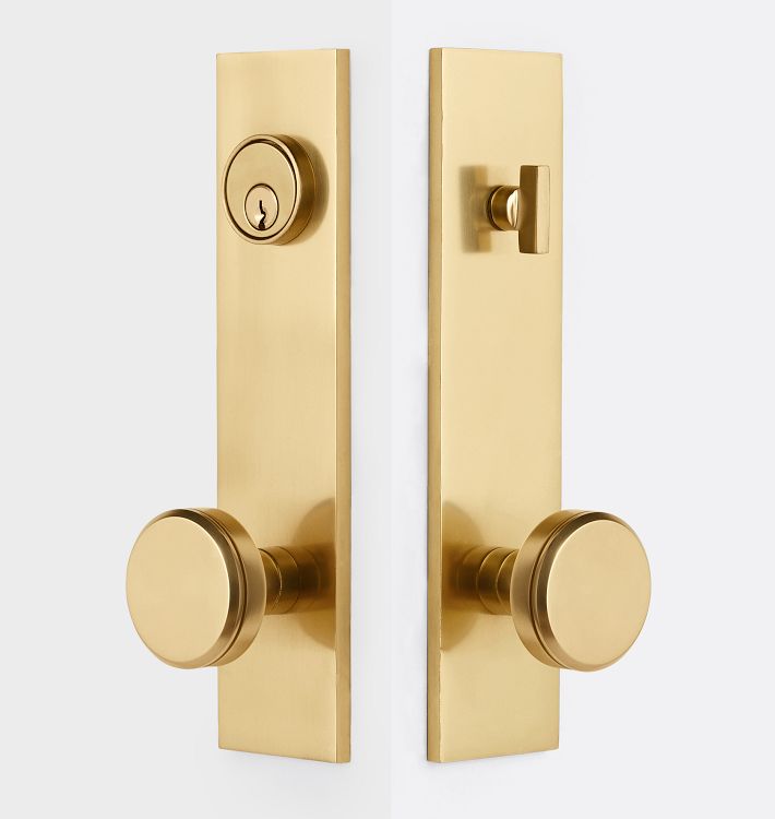 Blair Brass Knob with Tumalo Backplate Exterior Door Set