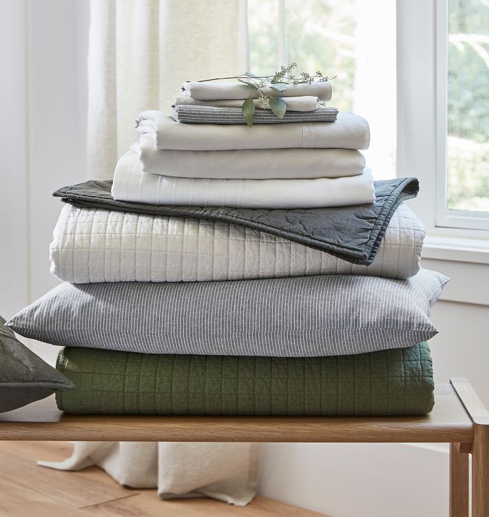 https://assets.rjimgs.com/rjimgs/ab/images/dp/wcm/202401/0029/belgian-linen-sheet-set-o.jpg