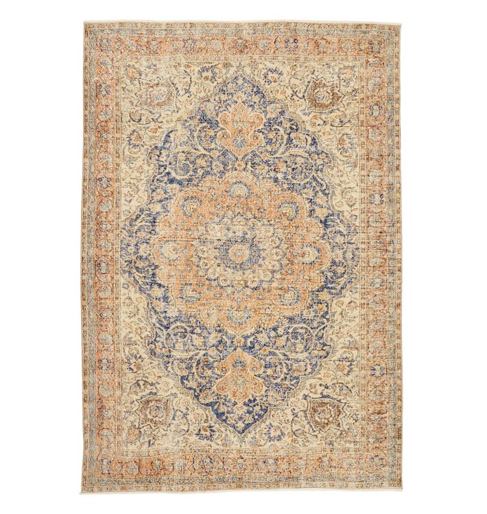 Vintage Turkish Hand-Knotted Rug with Intricate Floral Pattern, 7'x10'