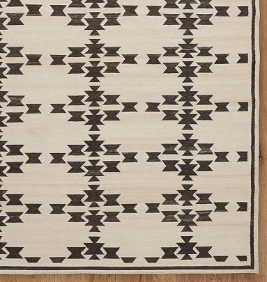 New Darlings Mateo Indoor/Outdoor Flatweave Rug