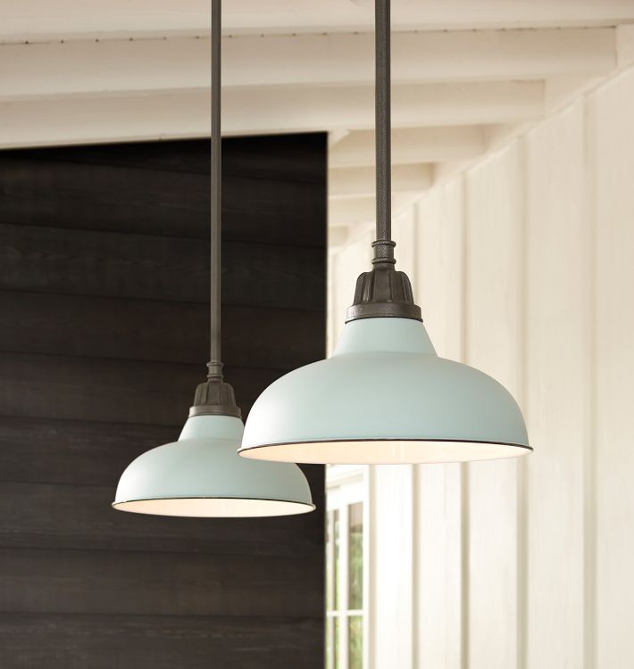 Carson Rod Pendant