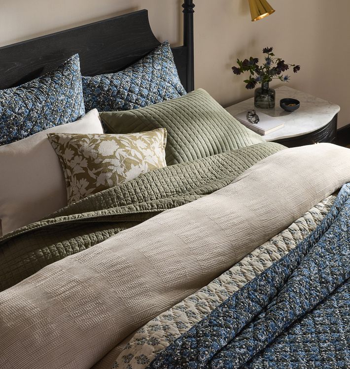 Bedding Look: Rosemary Navy