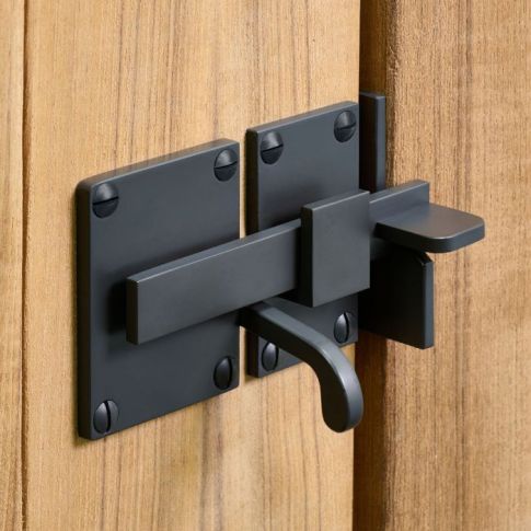 Gate &amp; Garage Hardware