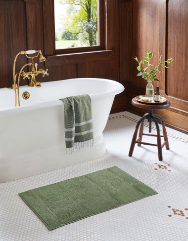 Bath Mats &amp; Rugs