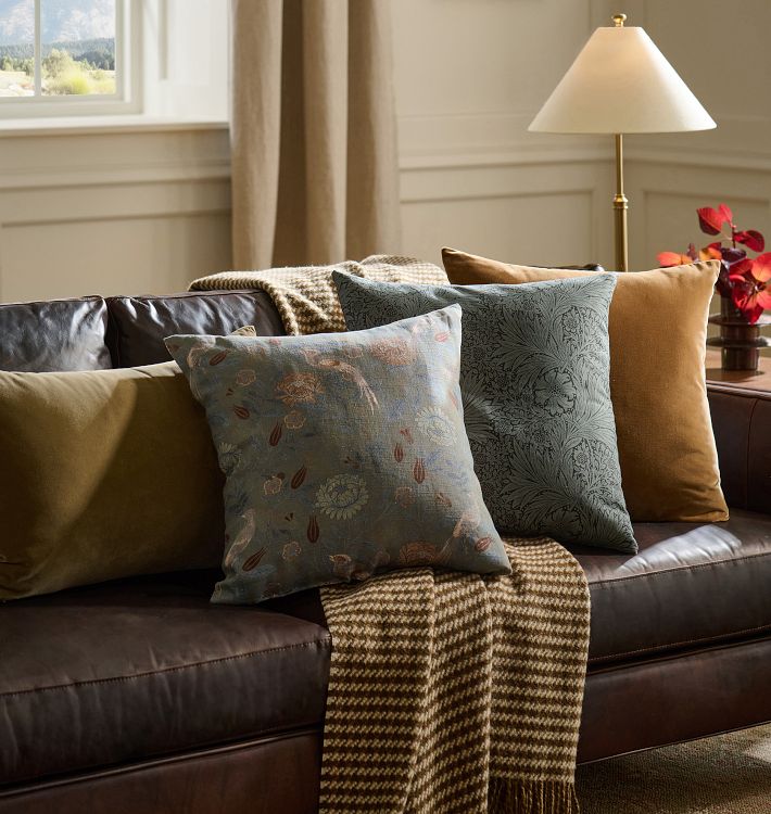 flora-fauna-pillow-cover-o.jpg