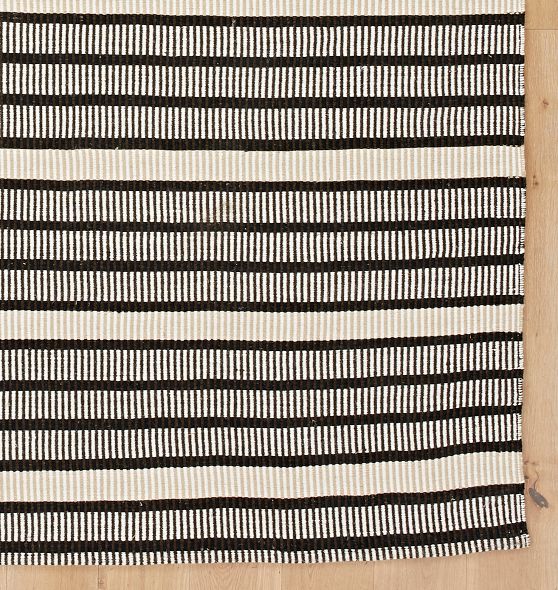 Dewey Indoor/Outdoor Flatweave Rug by Rejuvenation