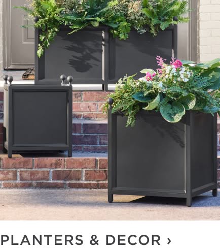 Planters & Decor