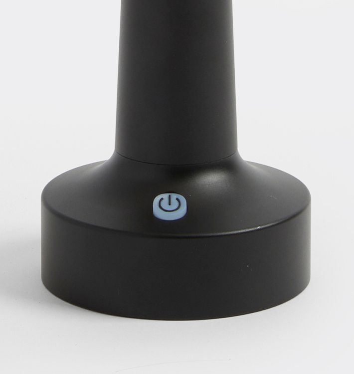 Piper Outdoor Rechargeable LED Table Lamp Rejuvenation