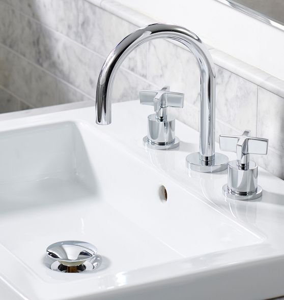 West Slope Short Spout Cross Handle Widespread Bathroom Faucet ...