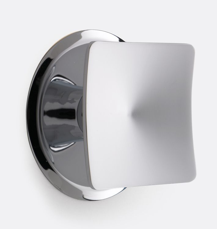 Square Knob with Round Backplate Rejuvenation