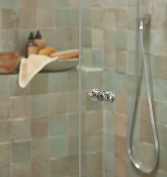 Topher Shower Door Knob Rejuvenation