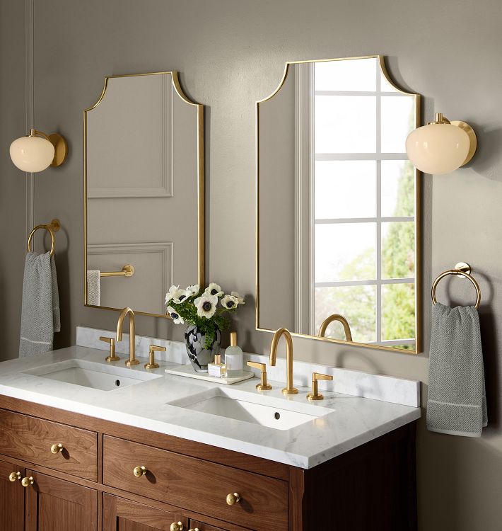 Colestin Metal Frame Mirror - Sleek & Modern Design