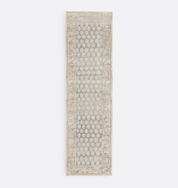 Open Box: Winnie Indoor/Outdoor Hand-Knotted Rug, 2-1/2' x 9' - Citadel