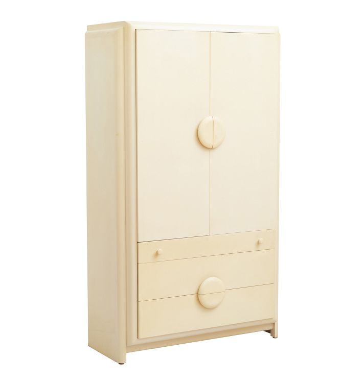 Vintage Wardrobe by Romweber