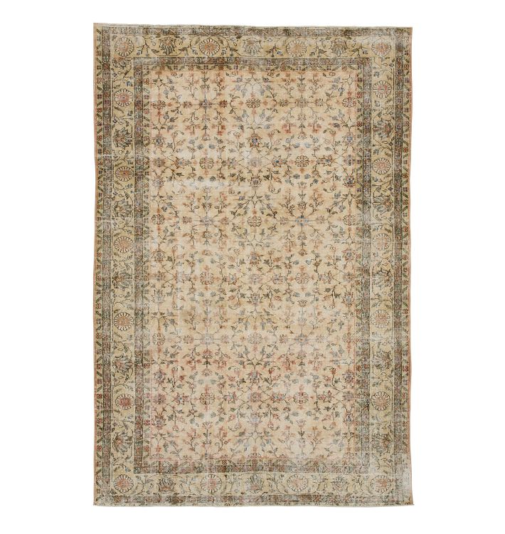 Vintage Allover Handknotted Cream and Peach Wool Rug - 10' x 6'8"