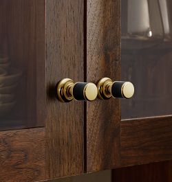 How to Match Accessory Finishes With Hardware: Expert Tips