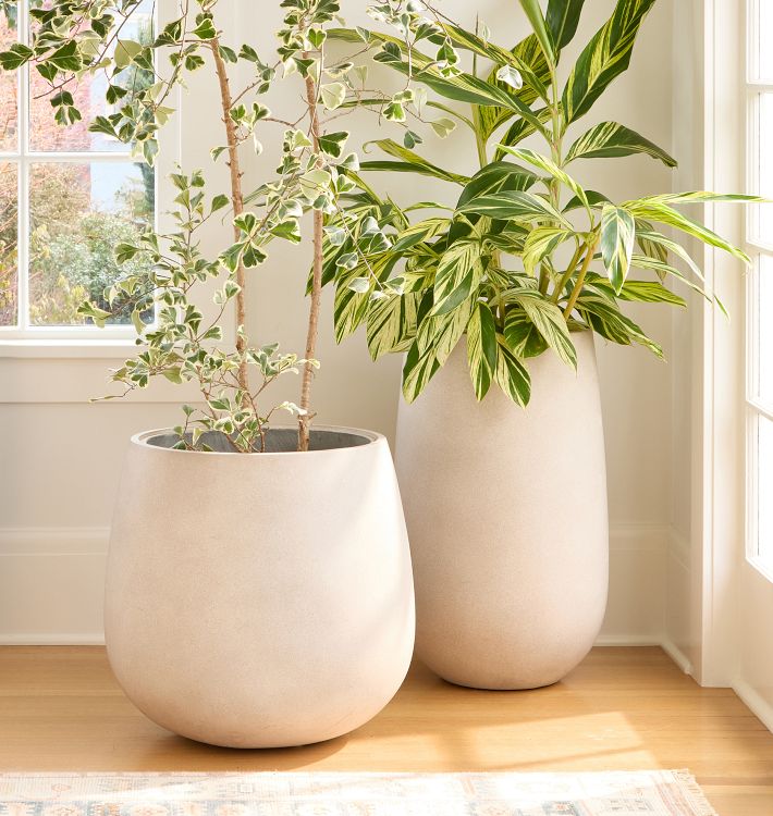 Napa Ficonstone Planters