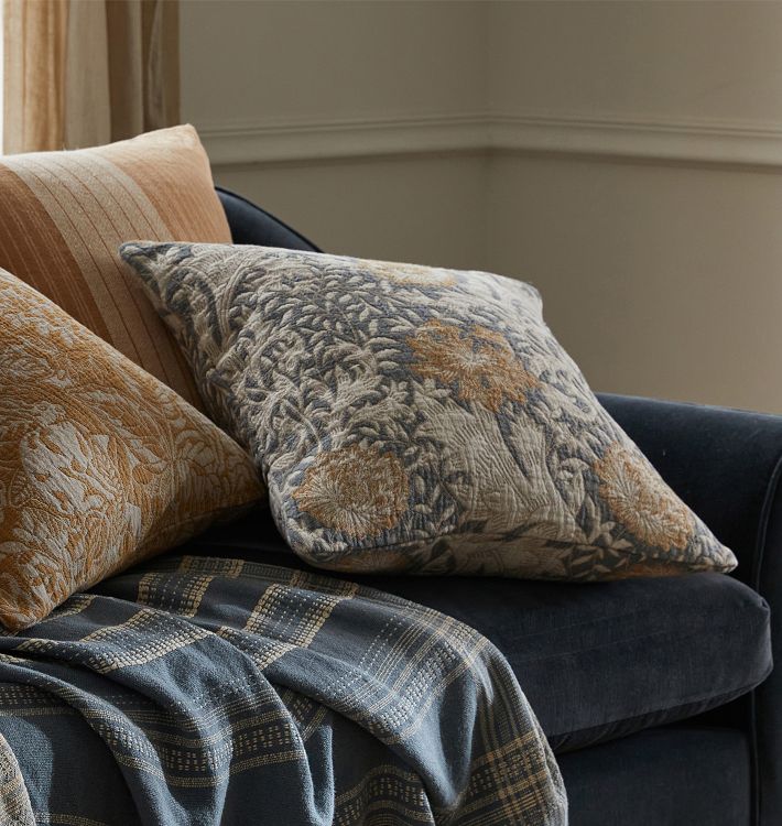 Chrysanthemum Jacquard Woven Tapestry Pillow Cover | Rejuvenation