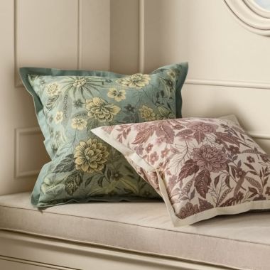 Pillows &amp; Throws