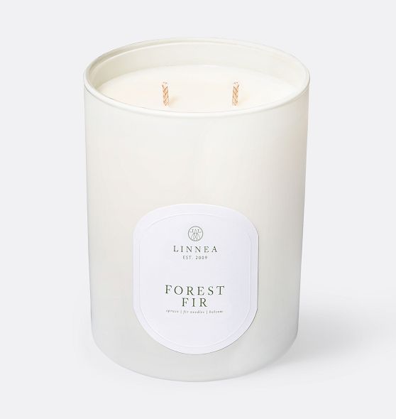 LINNEA Candle - Holiday Collection
