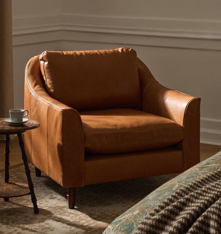J62★アスプルンド★美品 アームチェア ラウンジチェア レザー 木製フレーム Luisa Leather Arm Chair | Rejuvenation
