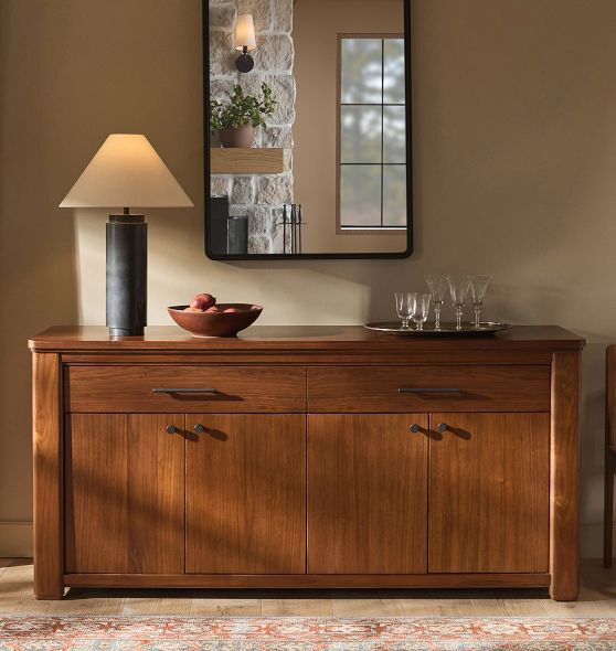 VintageTraditional Sideboard with Low Mirrored Backsplash in Tiger