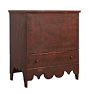 Vintage Traditional Farmhouse Mule Chest in Grain Painted Wood with Decorative Apron
